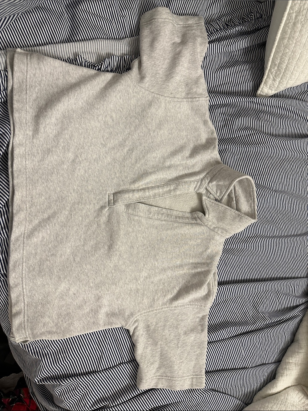aerie Heather Light Gray Half-Zip Short Sleeve Sweatshirt